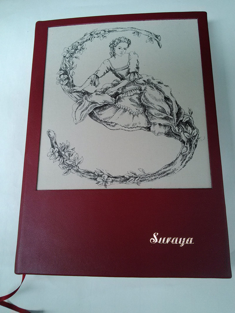 Volume Suraya regalato a Suraya Pakzad ad Udine